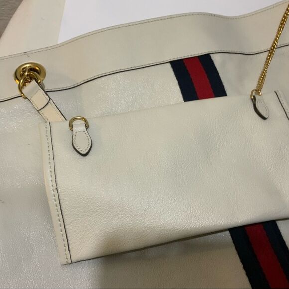 GUCCI Ivory Calfskin Large Rajah Chain Tote authentication certificate - Picture 14 of 16